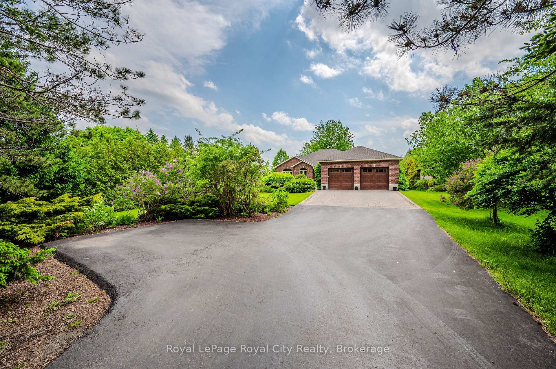 Property Photo: 953 St David Street N ON N1M 2W3
