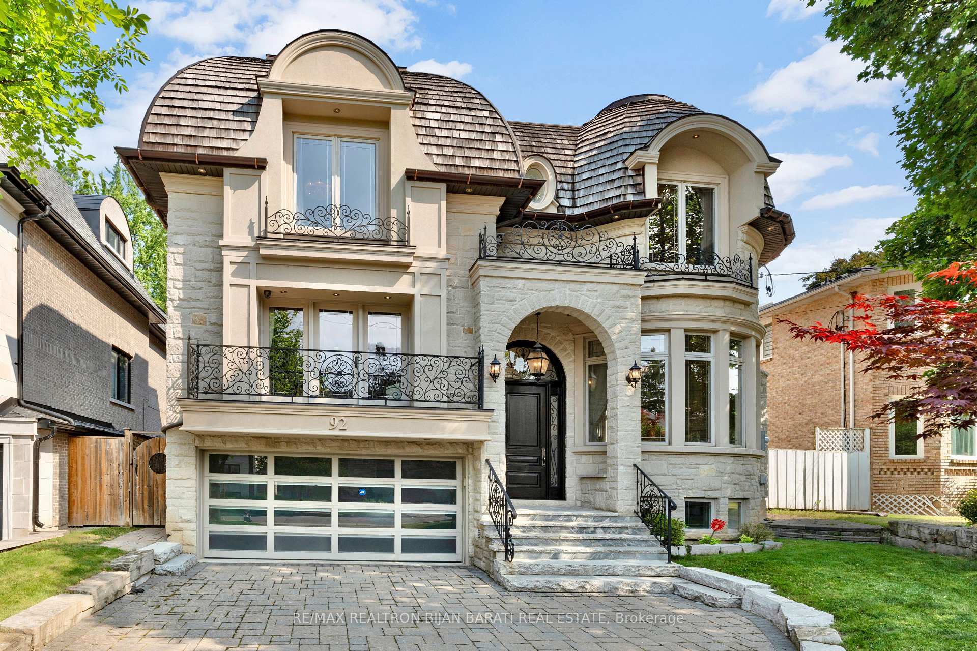 Property Photo: 92 Princess Avenue ON M2N 3R6