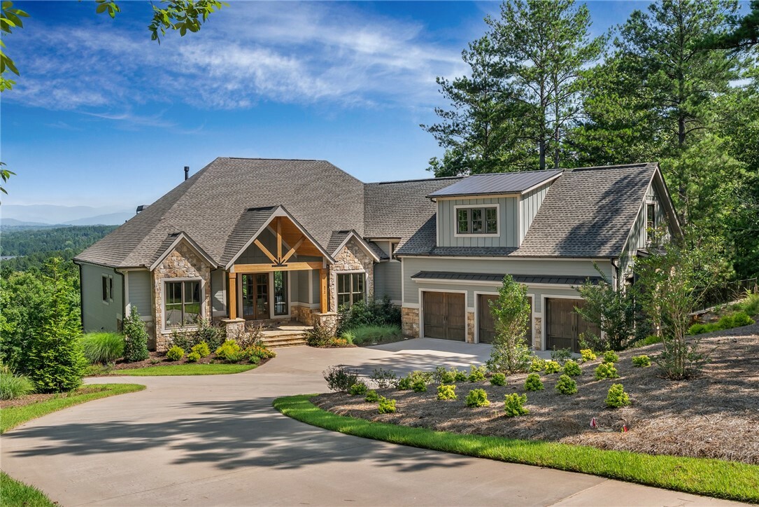 372 Cliffs South Parkway  Salem SC 29676 photo