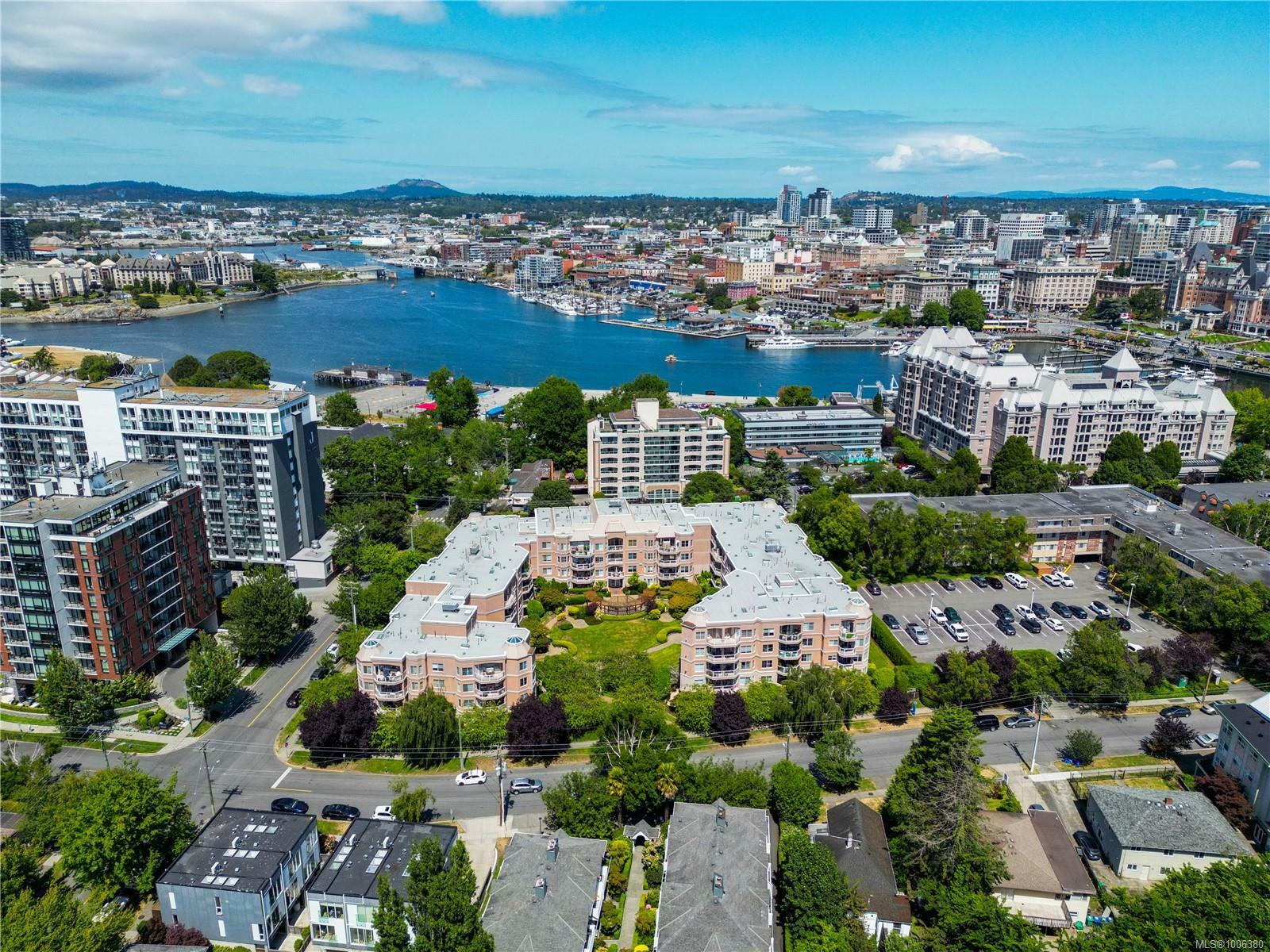 Photo de la propriété: 405 Quebec St 205 BC V8V 4Z2