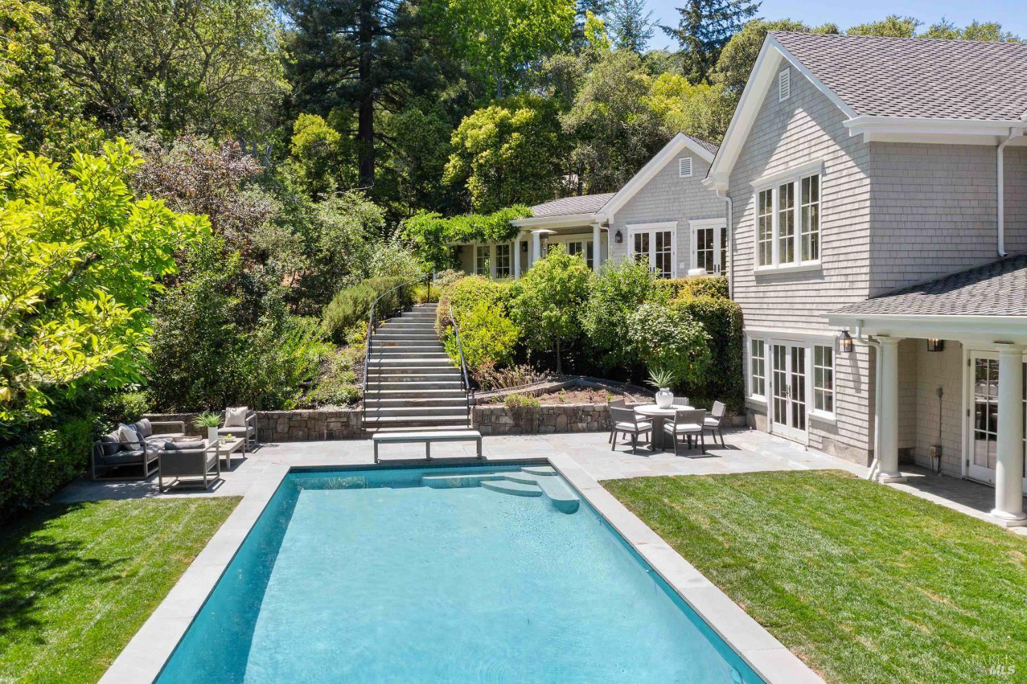 Property Photo: 7 Turnagain Road CA 94904