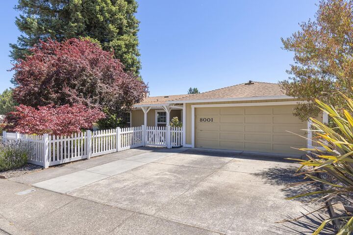 8001 Hill Drive  Sebastopol CA 95472 photo