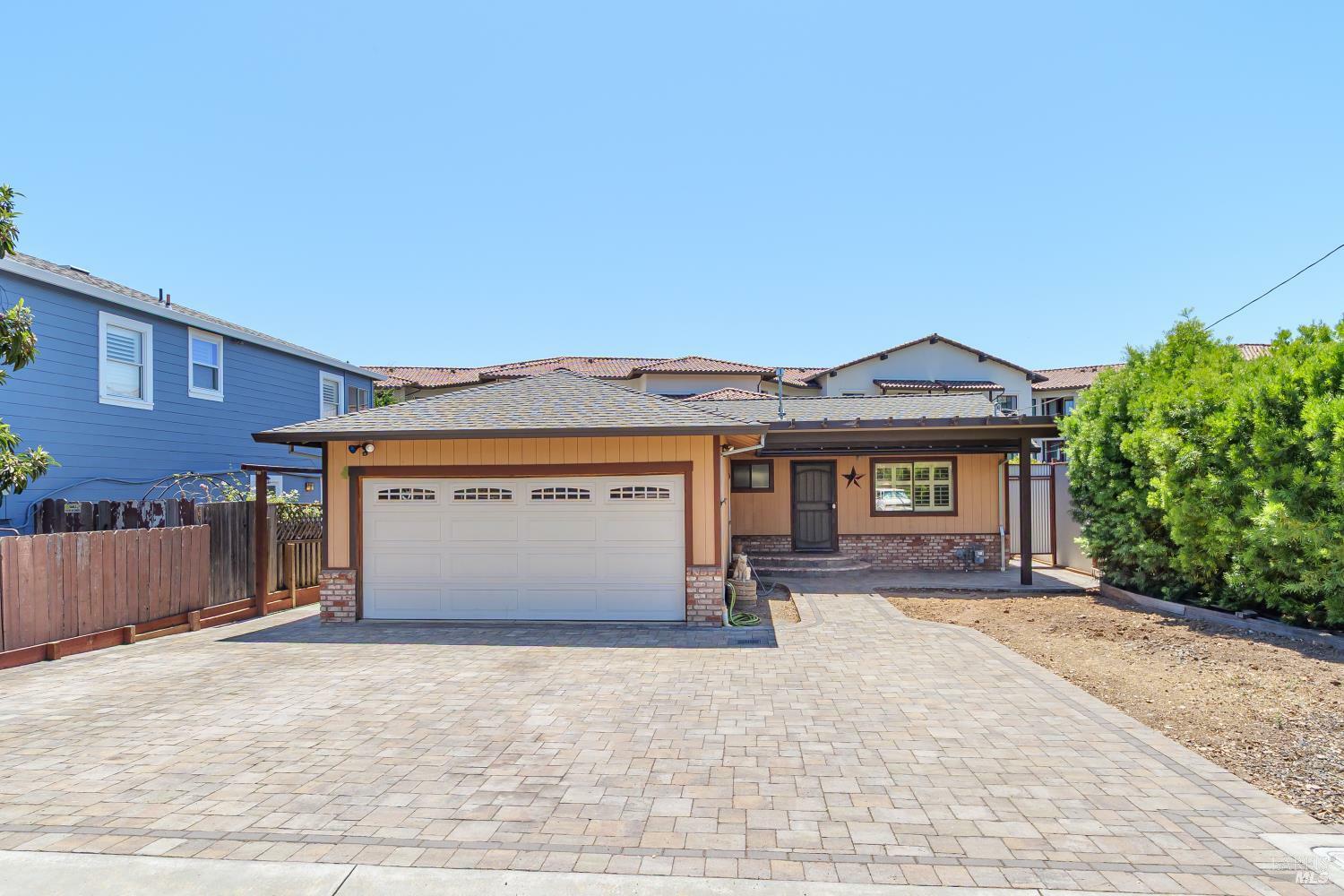 Property Photo: 126 E Thomson Avenue CA 95476