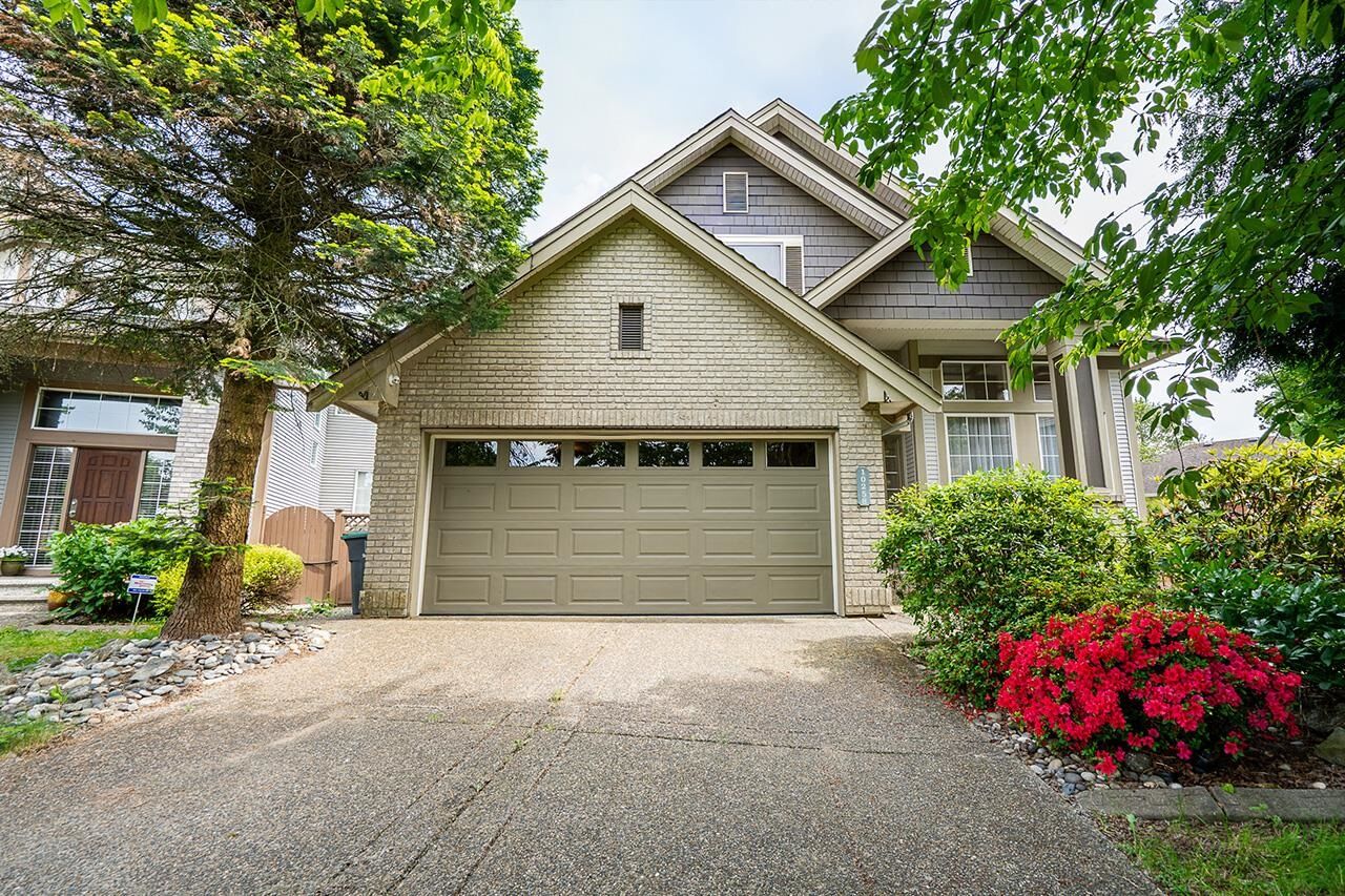 Property Photo: 10258 167A Street BC V4N 5H2