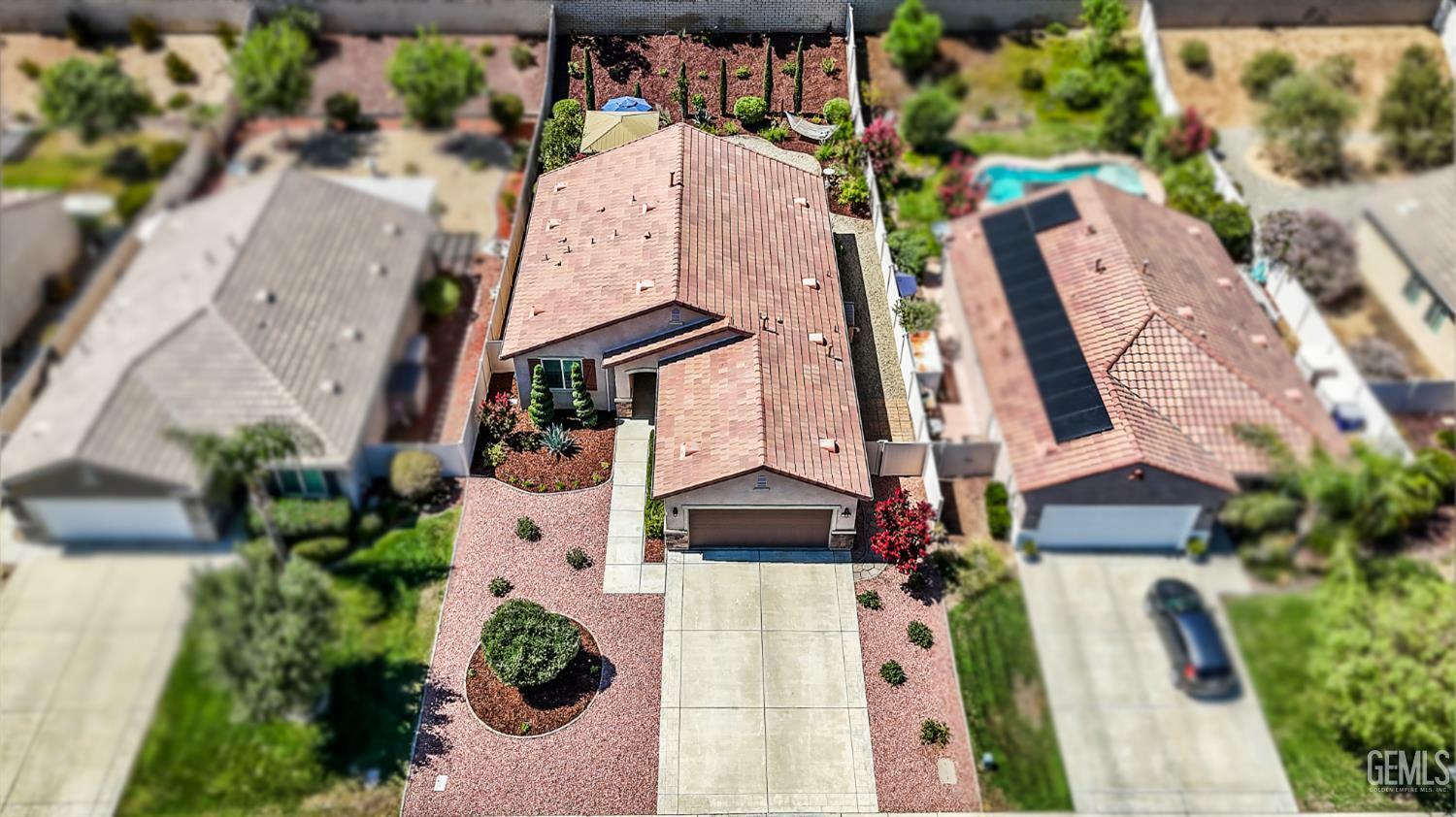 Property Photo: 14030 Sandstone Peak Drive CA 93306