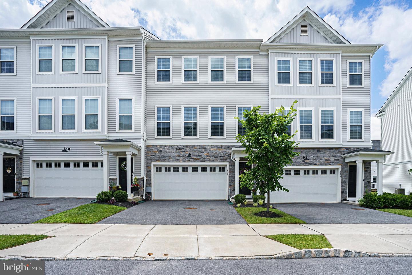 Property Photo: 218 Red Leaf Lane PA 19341