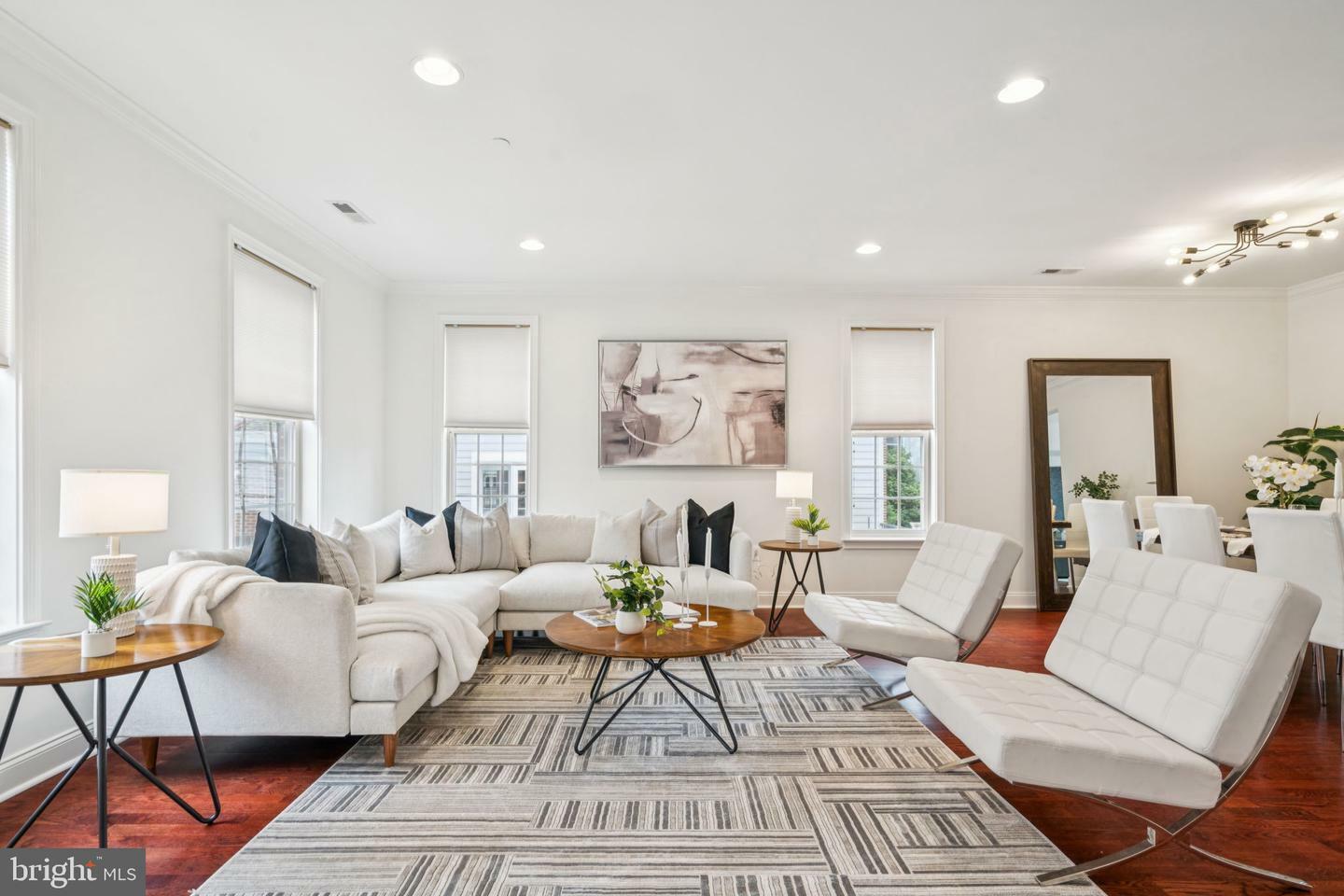 Property Photo: 301 Captains Way PA 19146