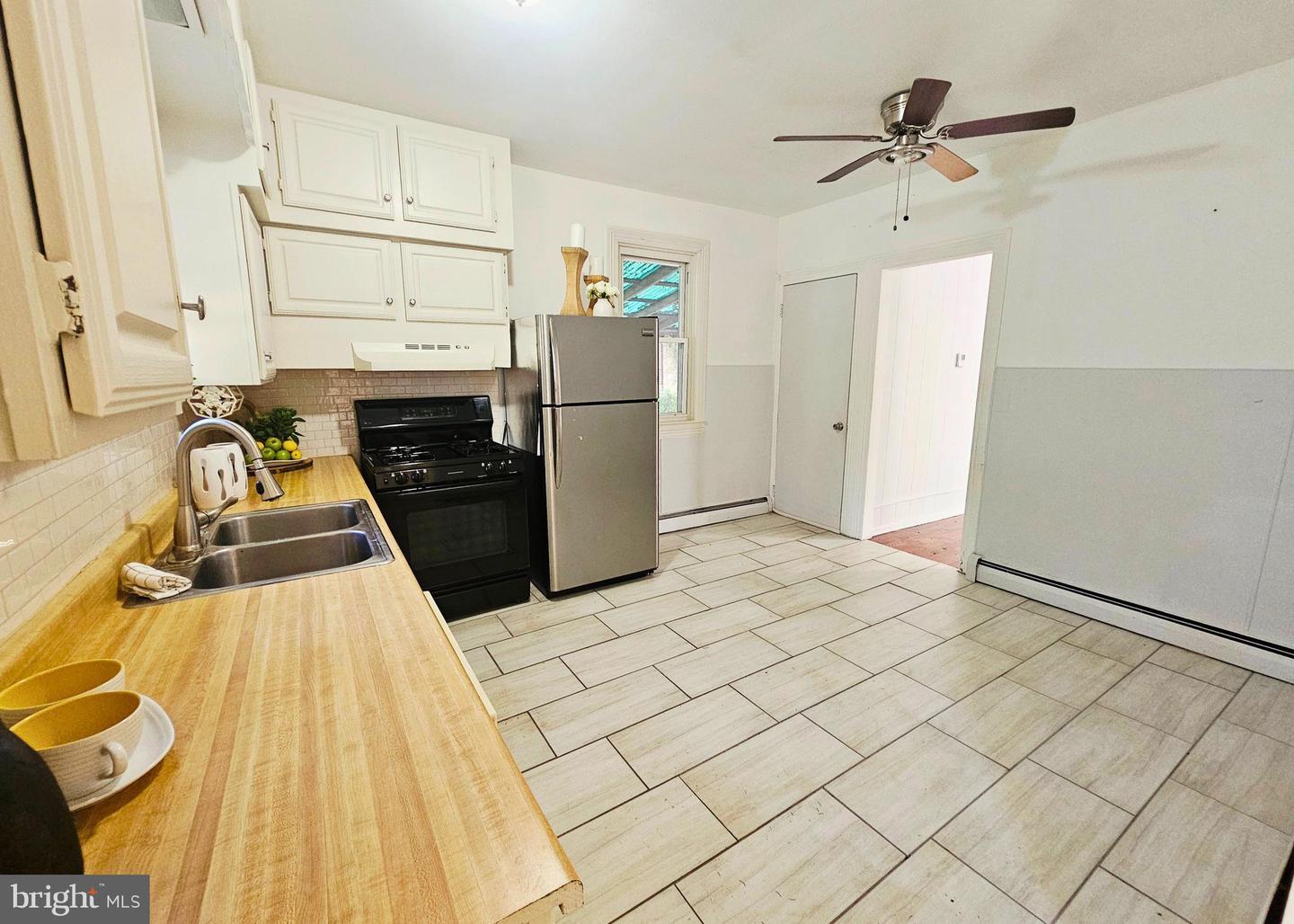 Property Photo: 801 Spruce Street NJ 08638