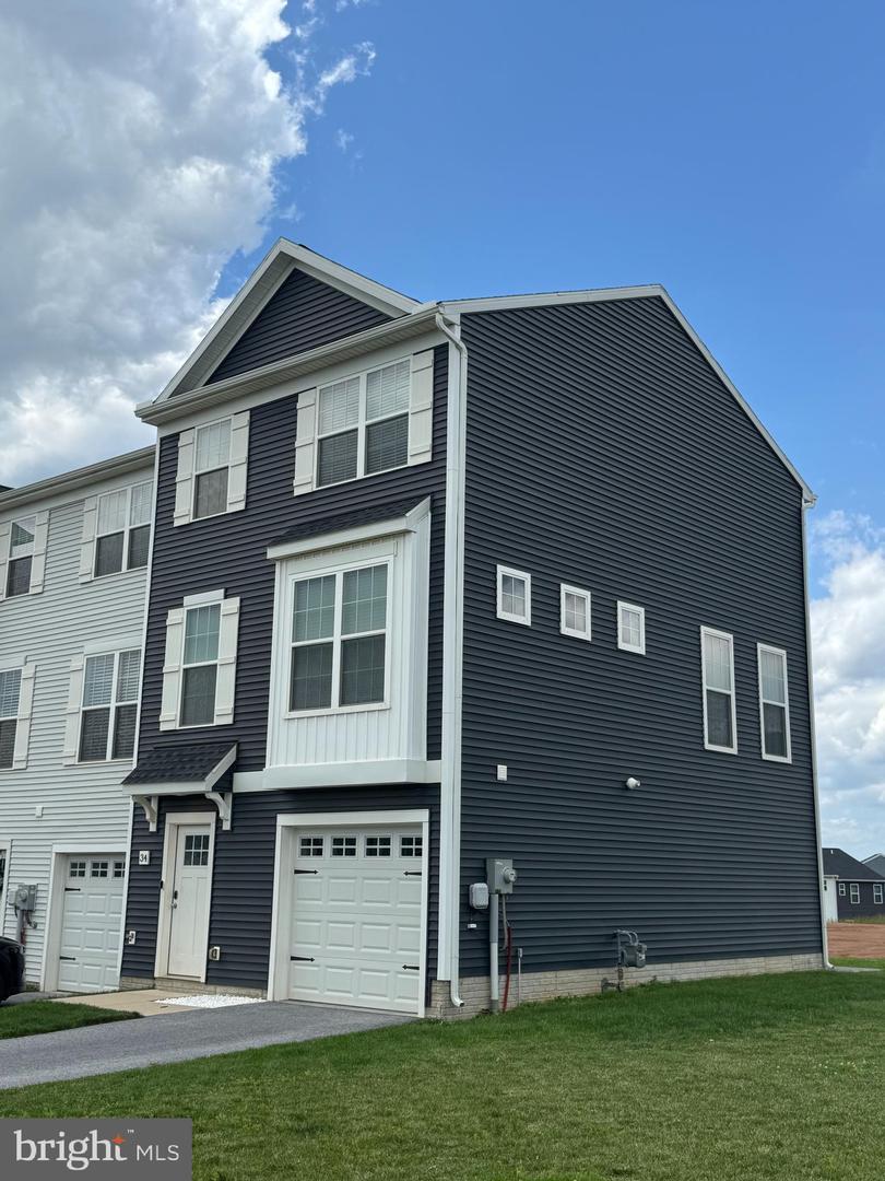 Property Photo: 34 Hudson Boulevard PA 17356
