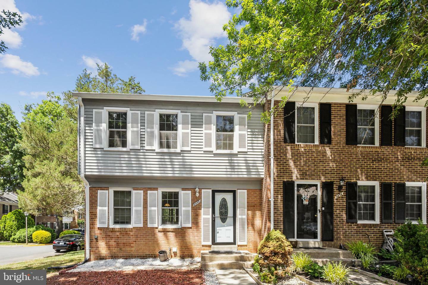 Property Photo: 8456 Kitchener Drive VA 22153