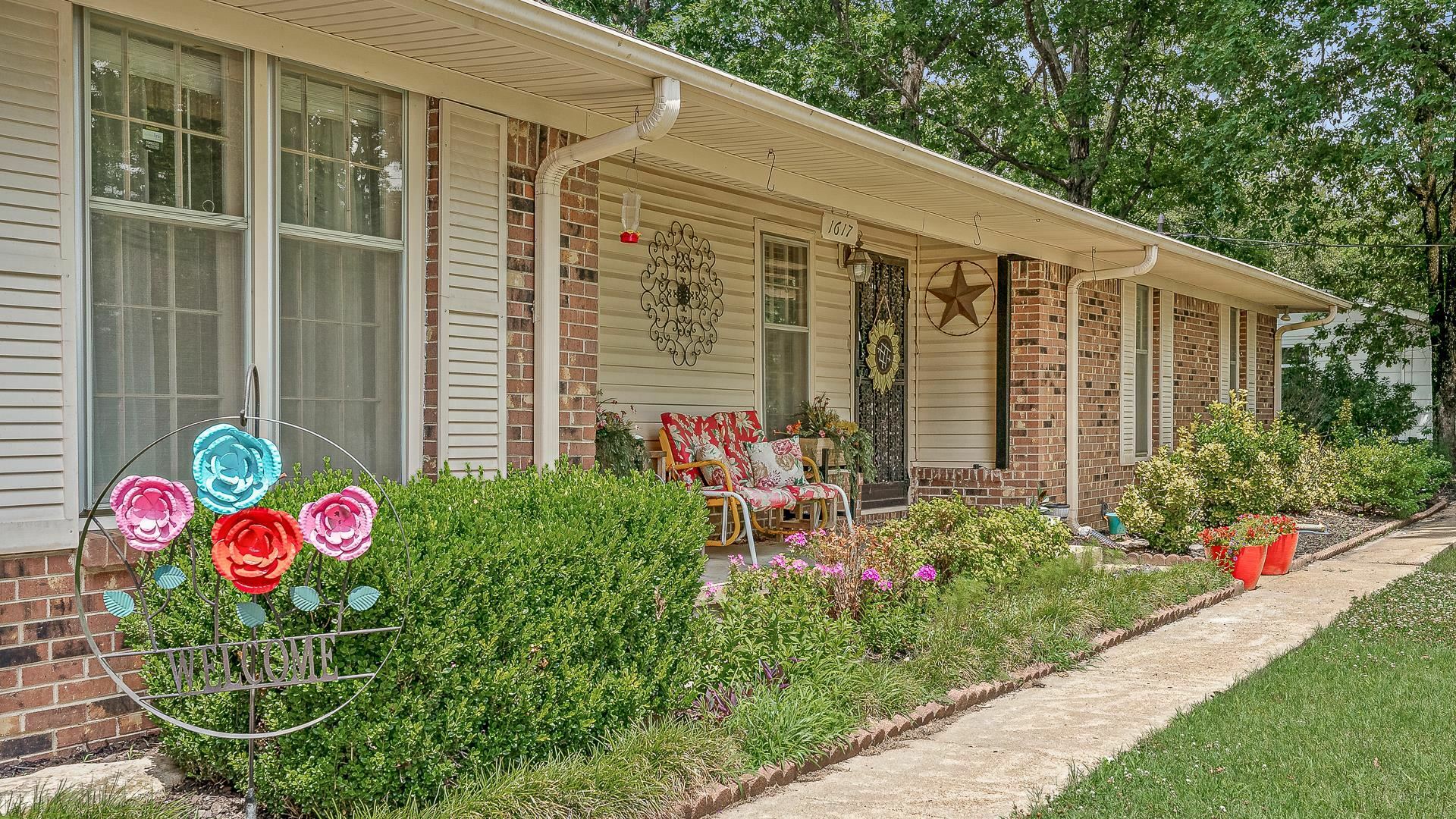 Property Photo: 1617 Strawfloor AR 72404