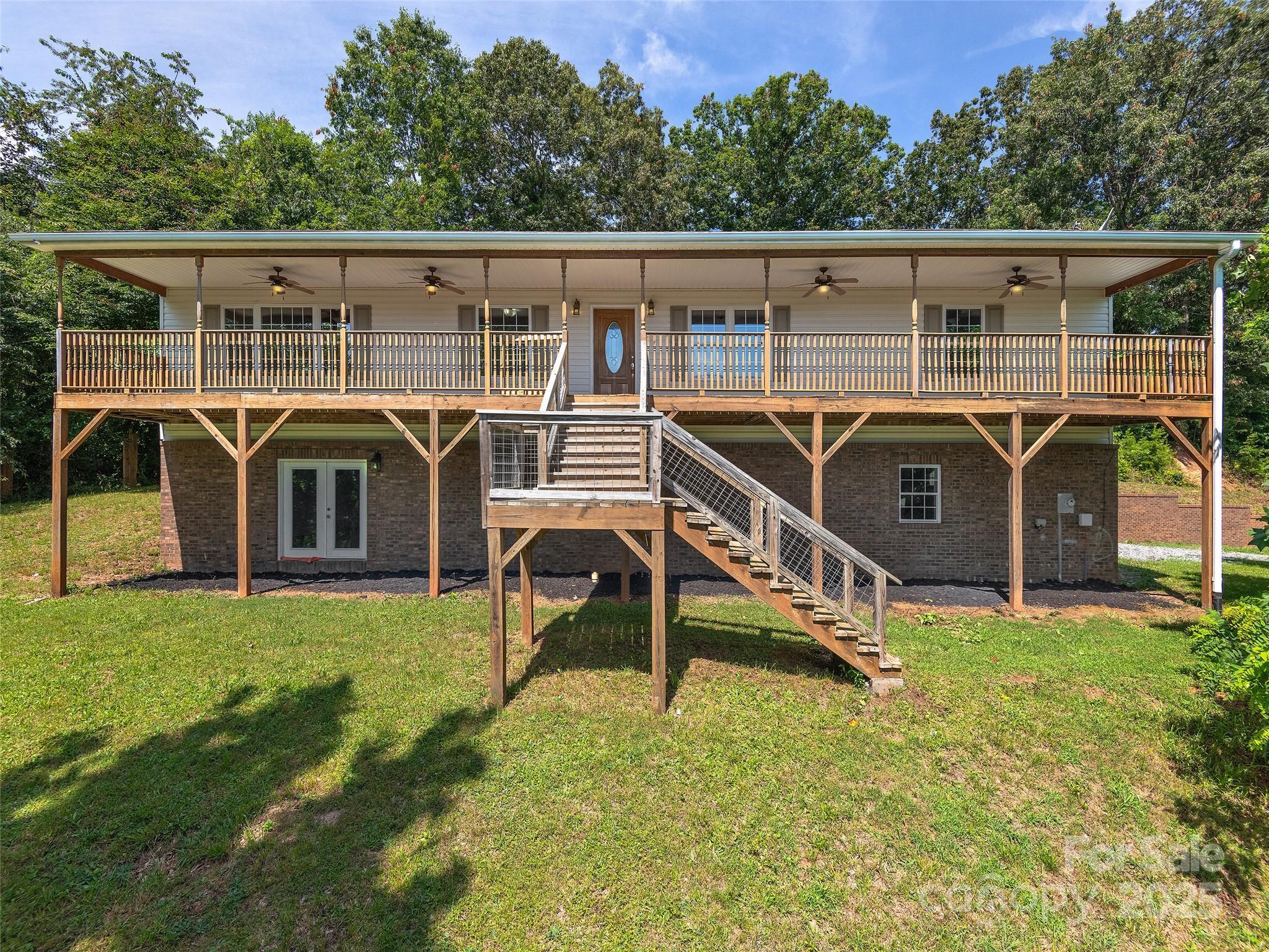422 Day Lily Drive  Leicester NC 28748 photo