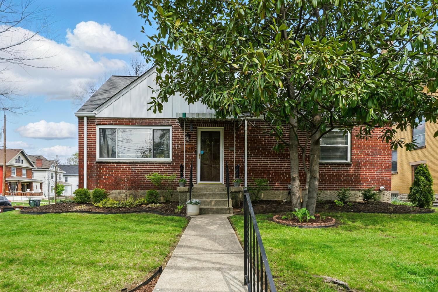Property Photo: