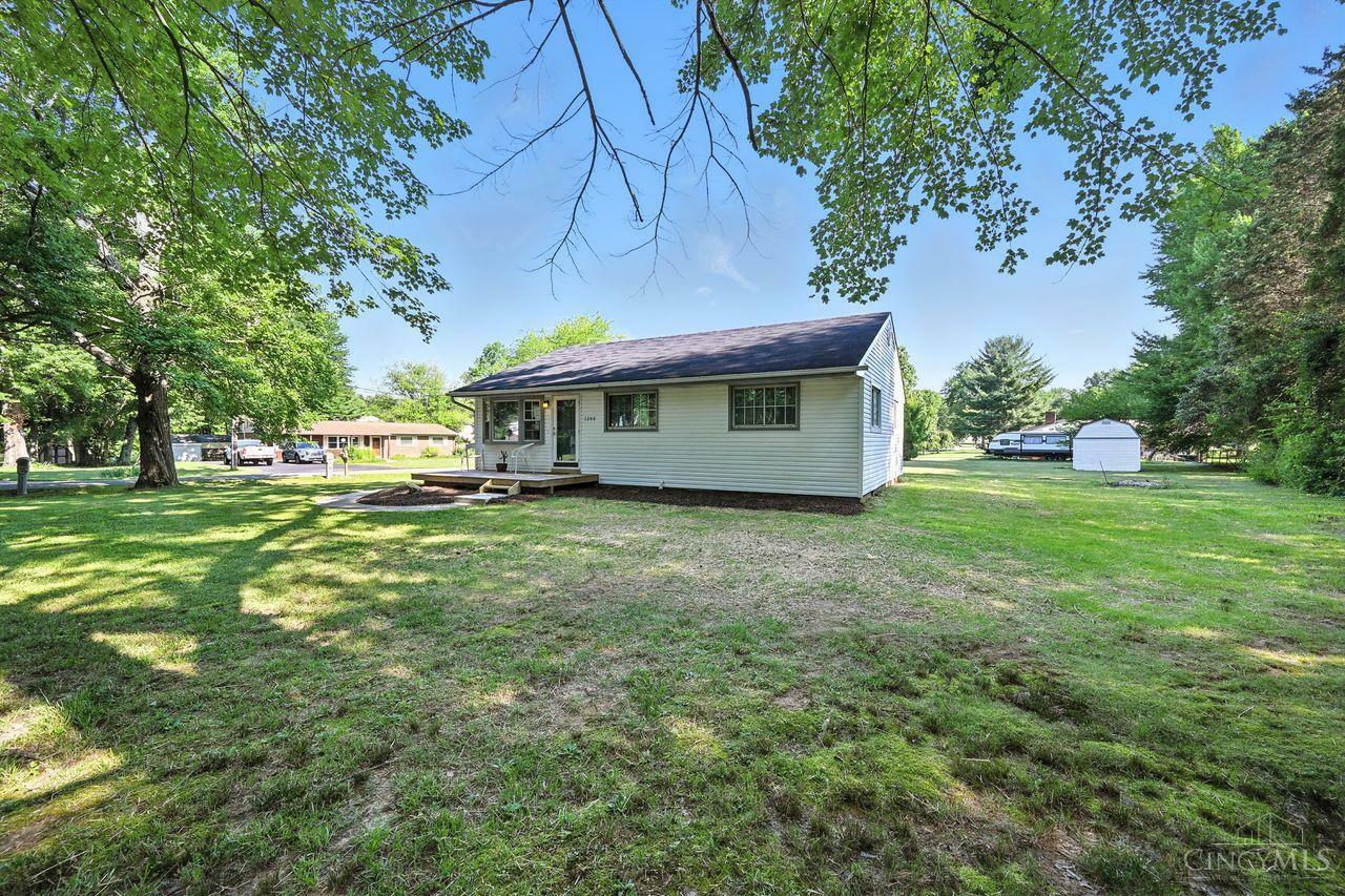 Property Photo: 1206 White Oak Road OH 45102