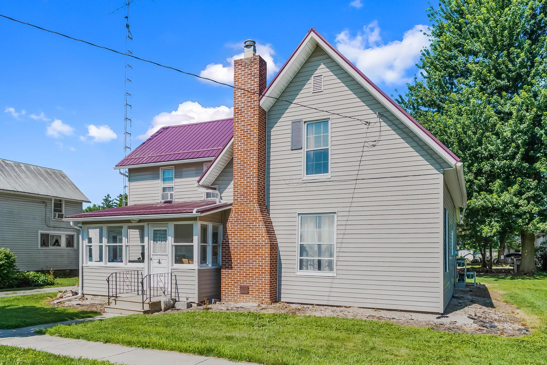 Property Photo: 405 N Main Street OH 44849