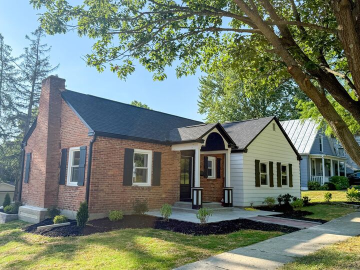 Property Photo:  69 N Cherry Street  OH 43338 