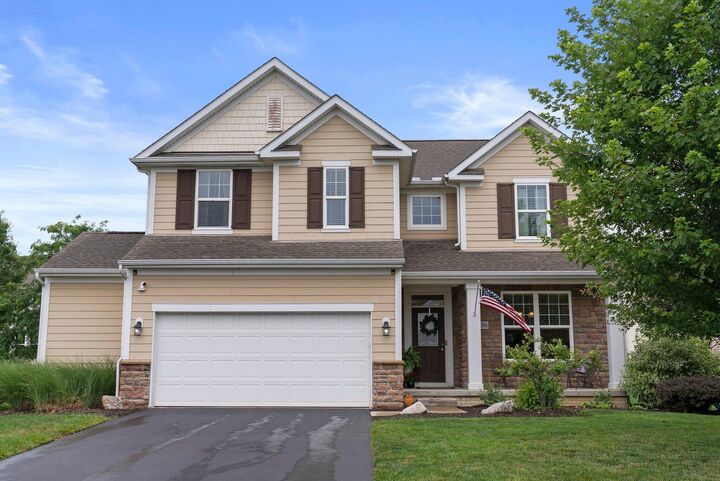 4096 Wyandotte Woods Boulevard  Dublin OH 43016 photo