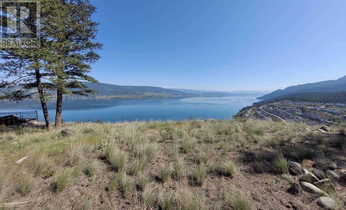23 Dunwaters Drive  Kelowna BC V1Z 3W5 photo