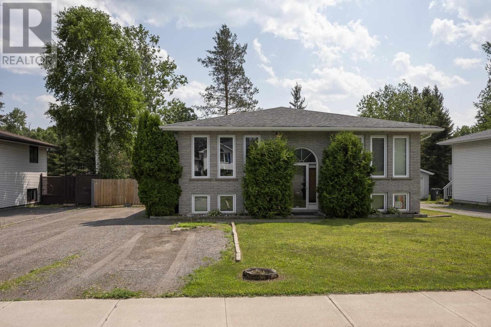 Property Photo: 1465 John Street Rd ON P7G 1H9