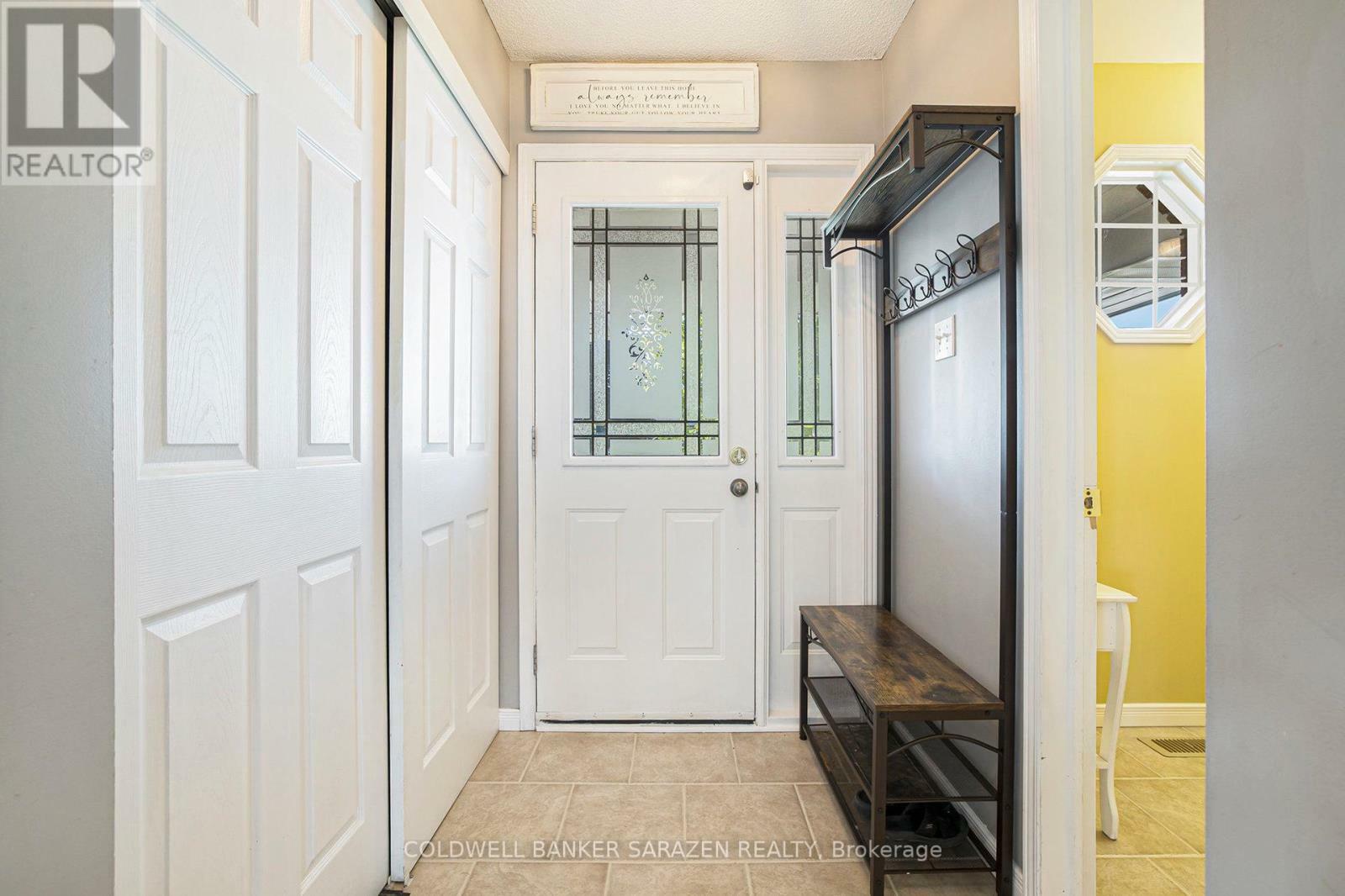 Property Photo: 10 Fairview Crescent ON K7S 3V7