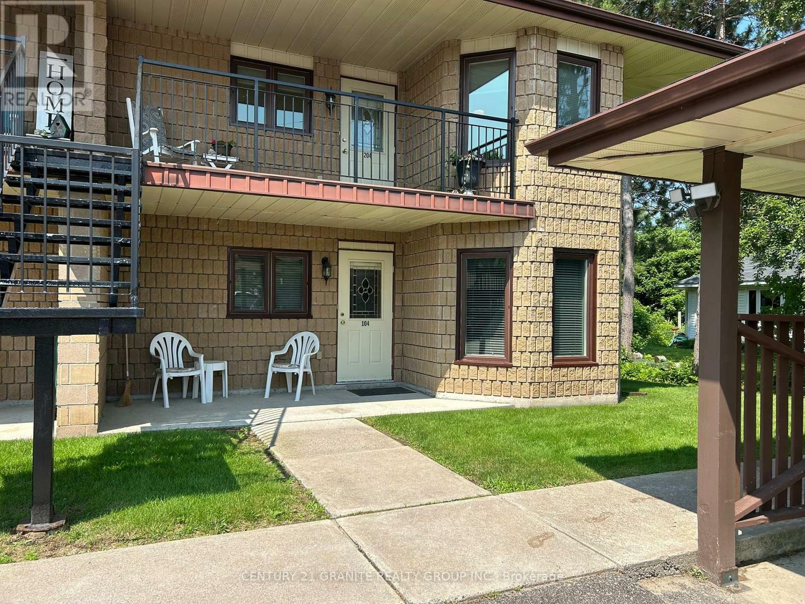 Property Photo: 16 Alice Street ON K0L 1C0