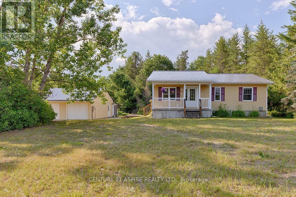 157 Plant Road  Laurentian Hills ON K0J 1J0 photo