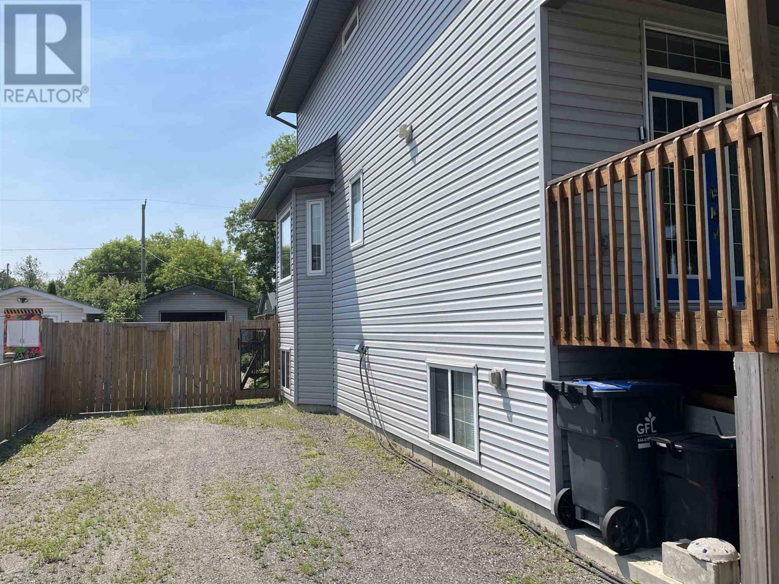 Property Photo: 218 Amelia Street E ON P7E 3Z7