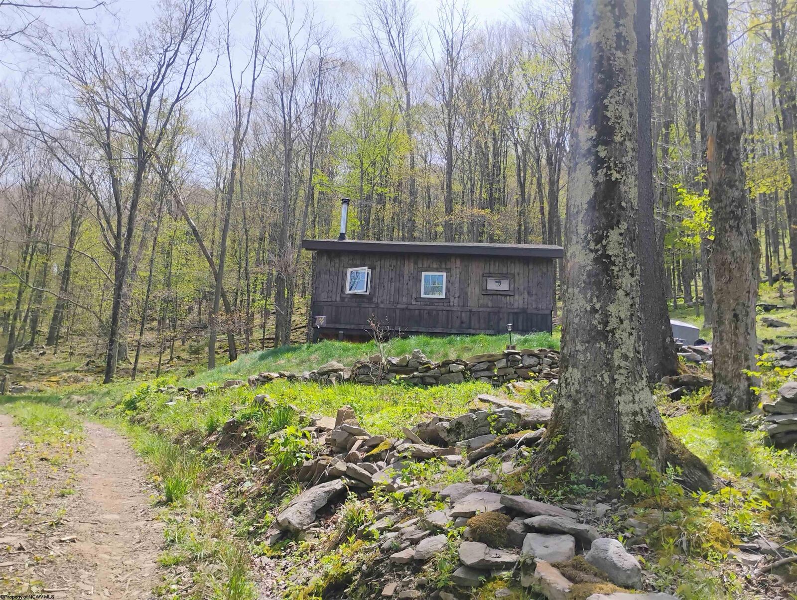 Property Photo:  1373 Rocky Road  WV 26270 
