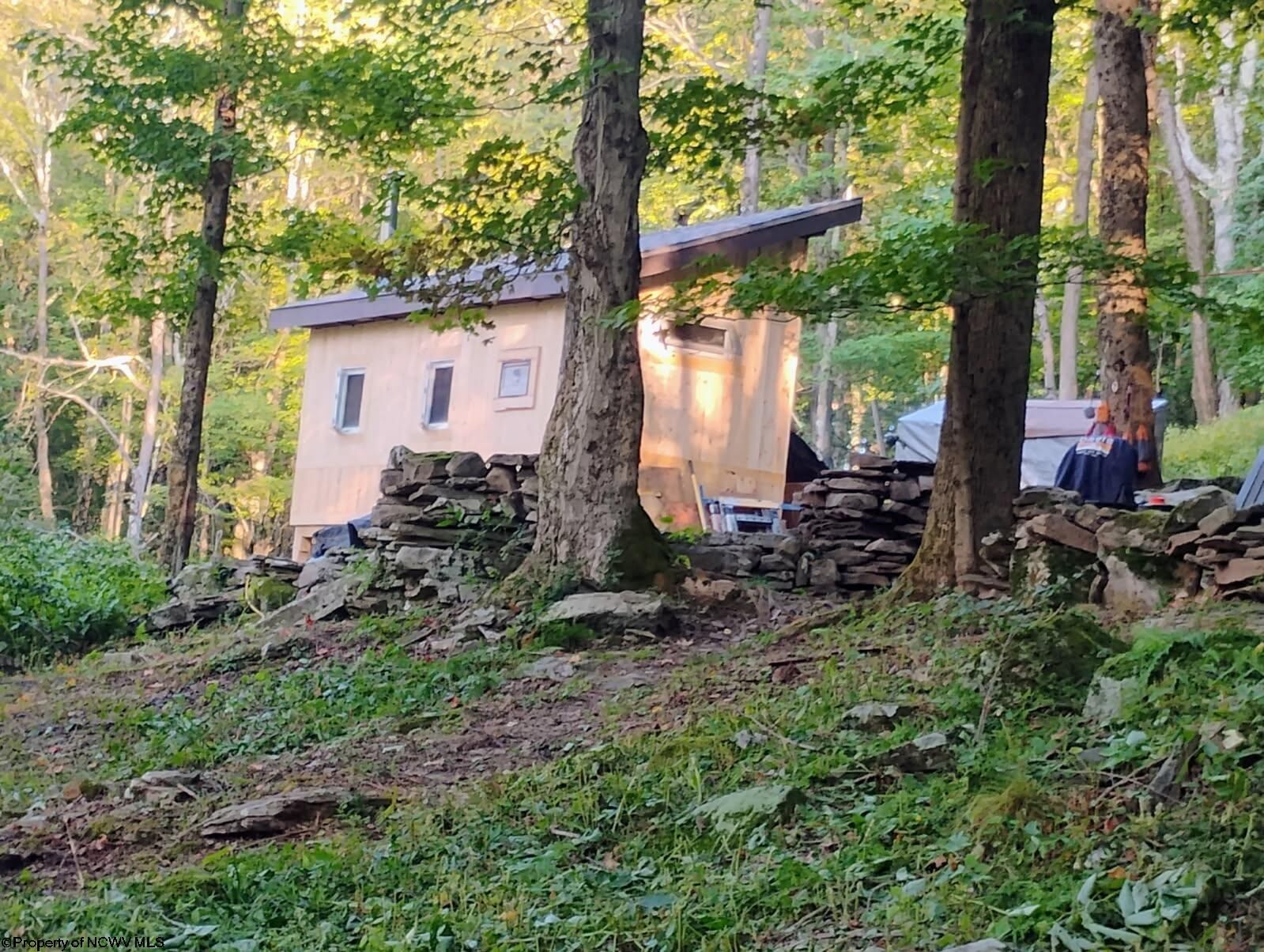 Property Photo: 1373 Rocky Road WV 26270