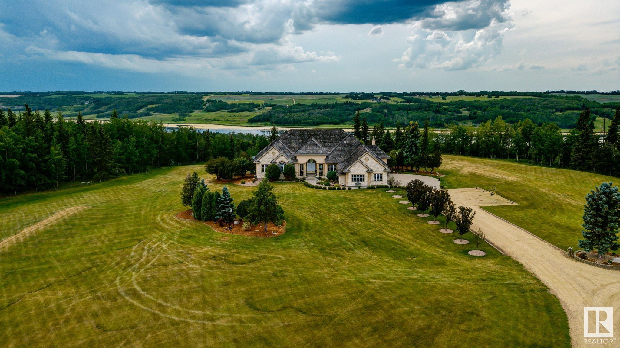 Property Photo: 23362 Twp Road 490 AB T4X 1X2