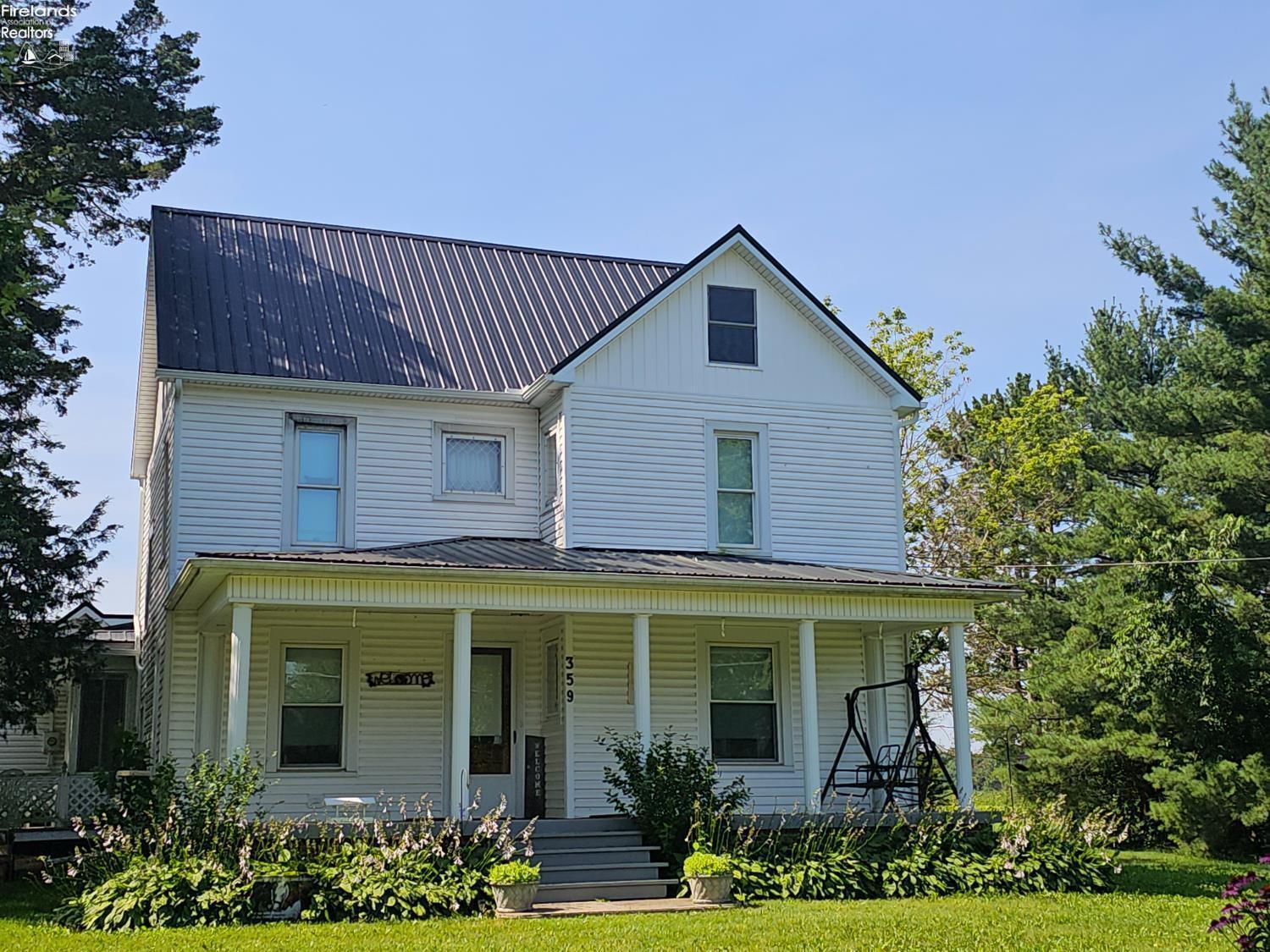 Property Photo: 359 W Broadway Street OH 44865