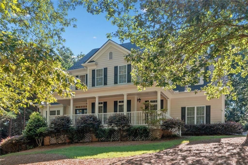 Property Photo: 521 Sackman Falls Court GA 30114
