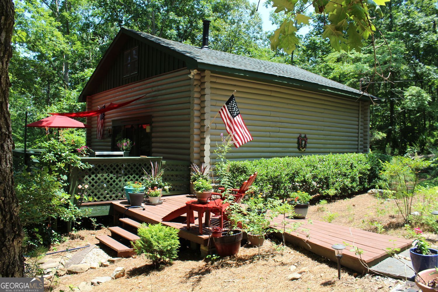 Property Photo: 115 Kagan Circle GA 30185