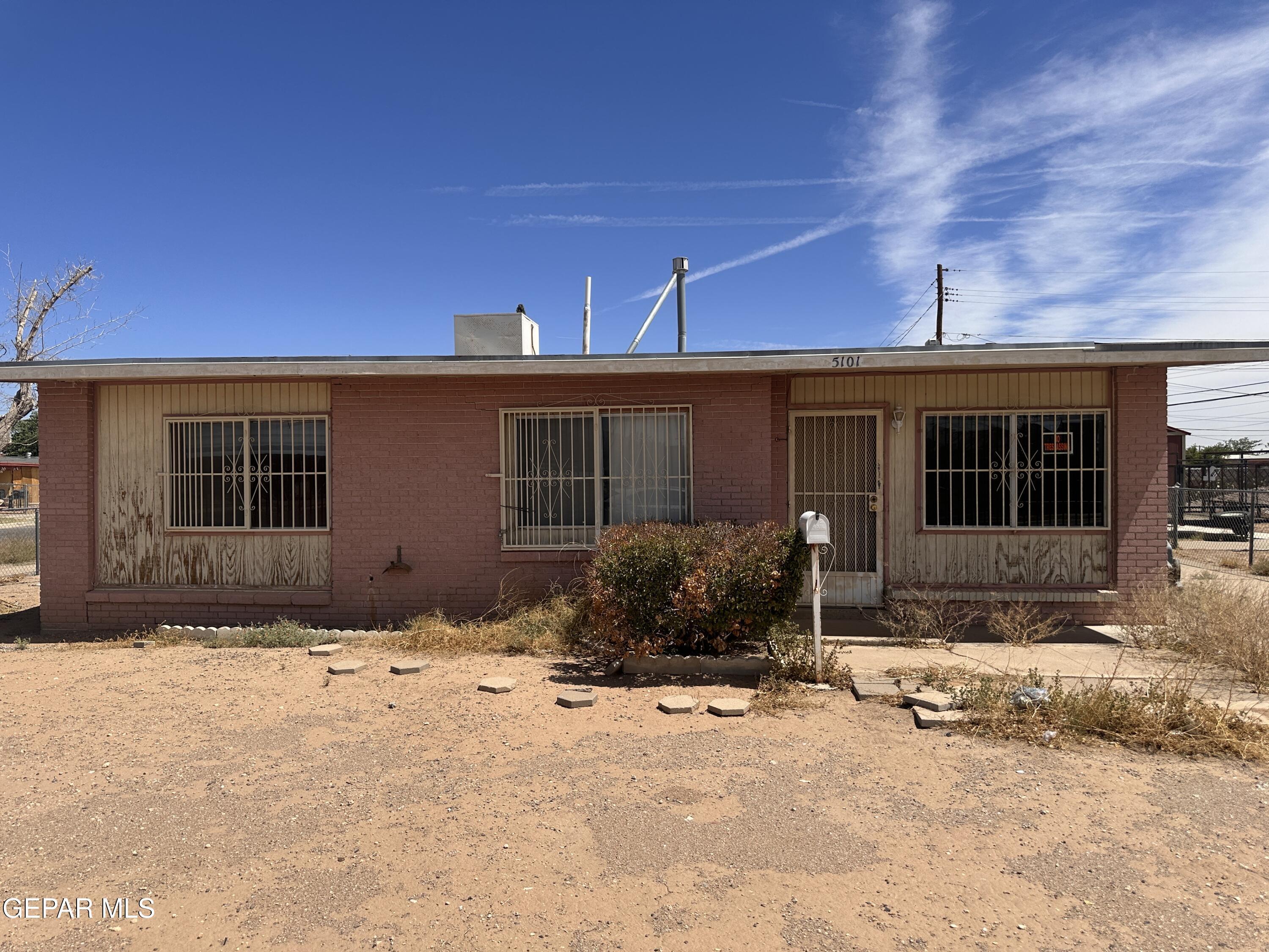 Property Photo: 5101 Rutherford Drive TX 79924