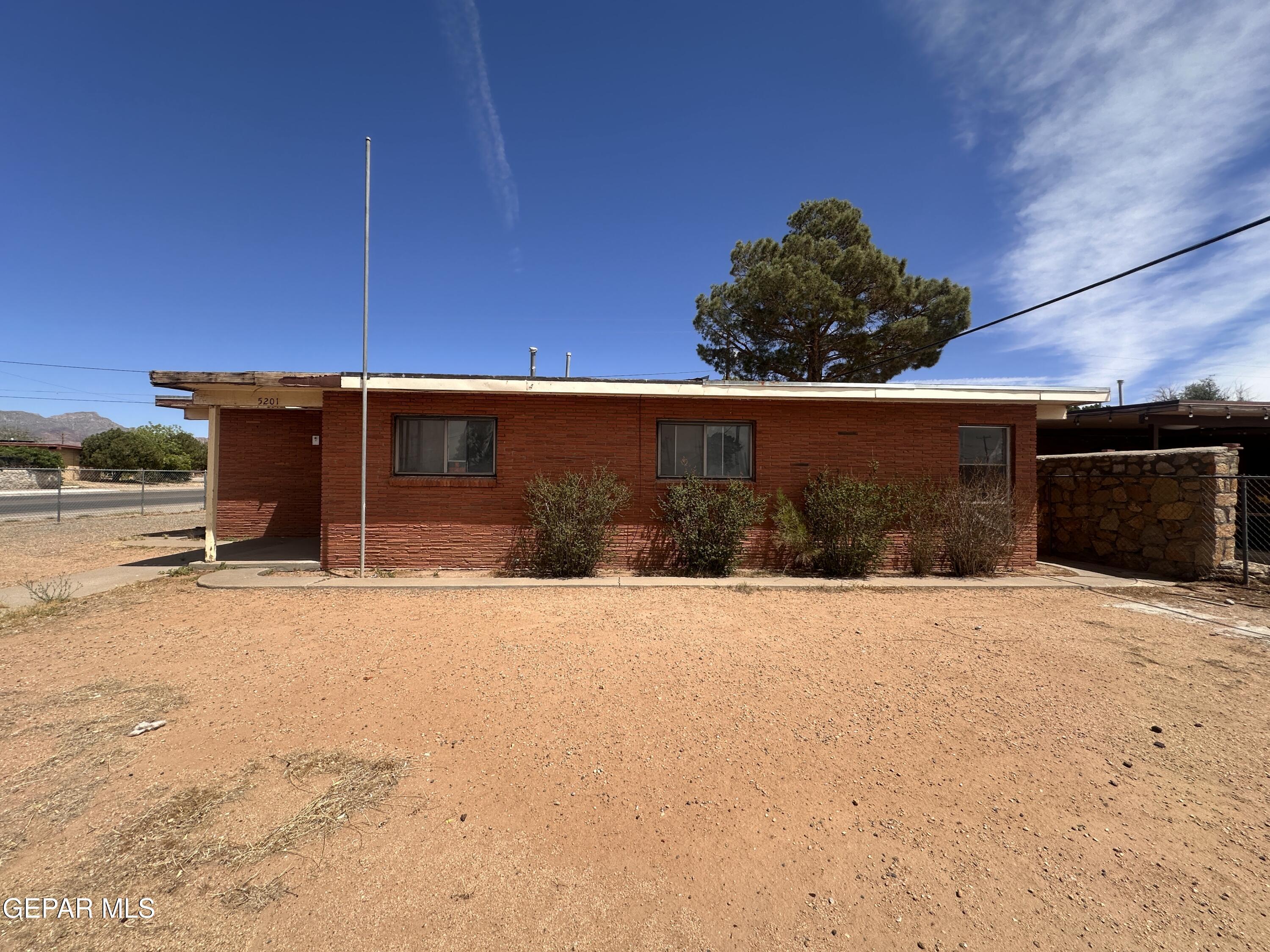 Property Photo: 5201 Marcillus Avenue TX 79924