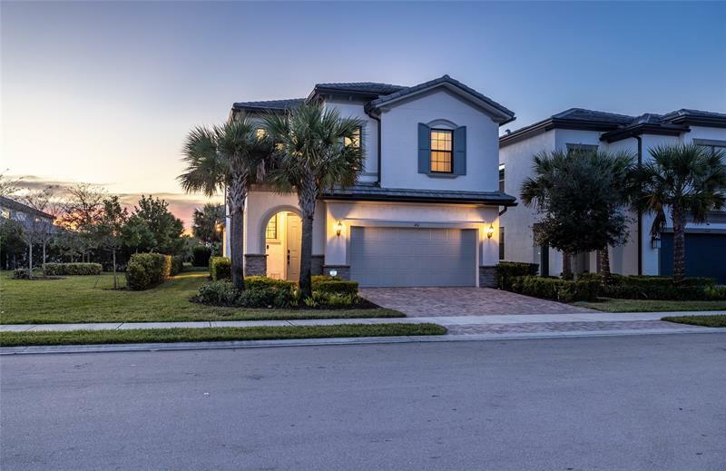Property Photo: 4511 Pinehurst Trl E FL 33309
