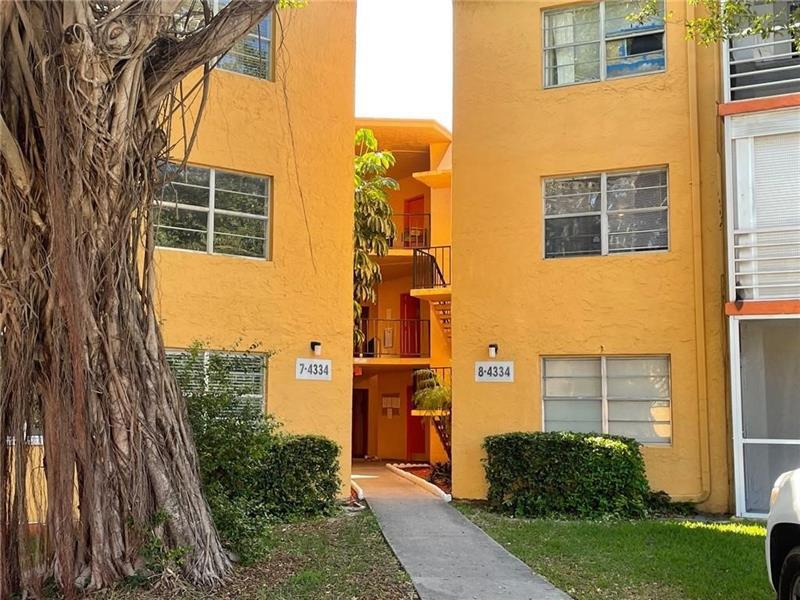 Property Photo: 4334 NW 9th Ave 7-1E FL 33064