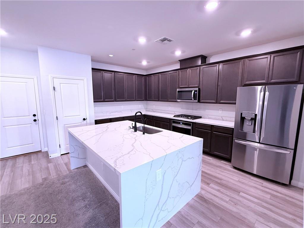 Property Photo: 514 Granite Arch Street NV 89138