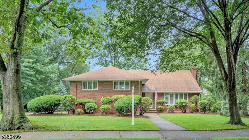 Property Photo: 581 Mazur NJ 07652