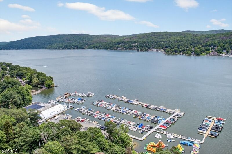 Property Photo:  24 Gifford Rd  NJ 07421 