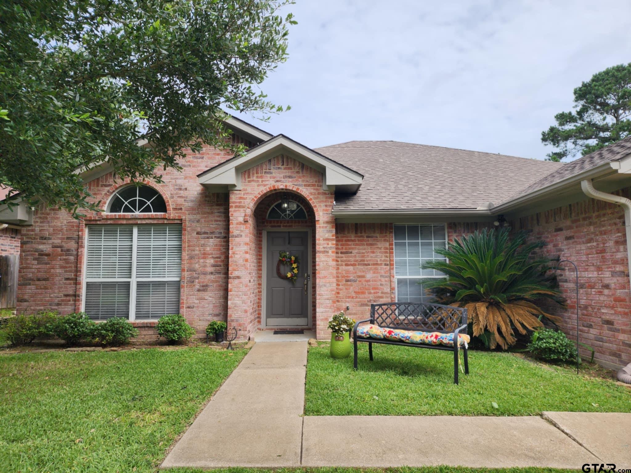 Property Photo: 670 Frederick Circle TX 75762
