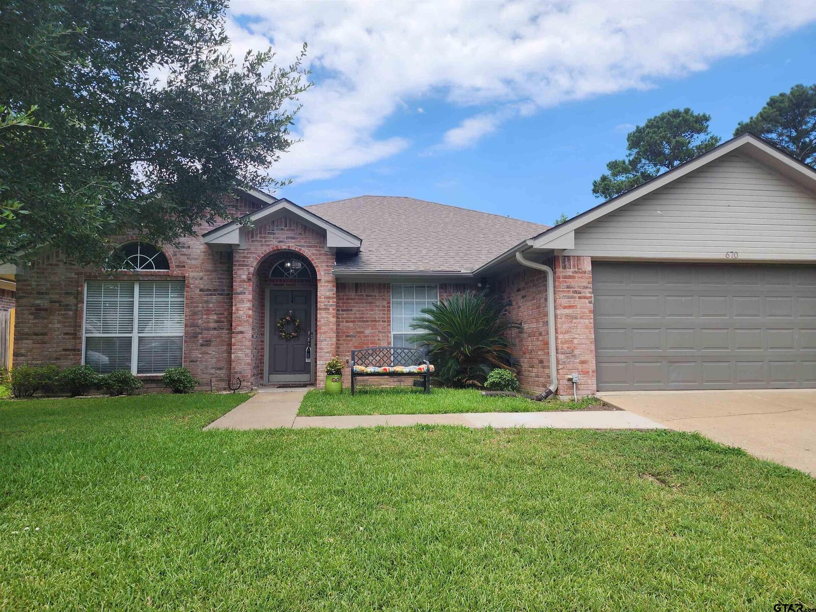 Property Photo: 670 Frederick Circle TX 75762