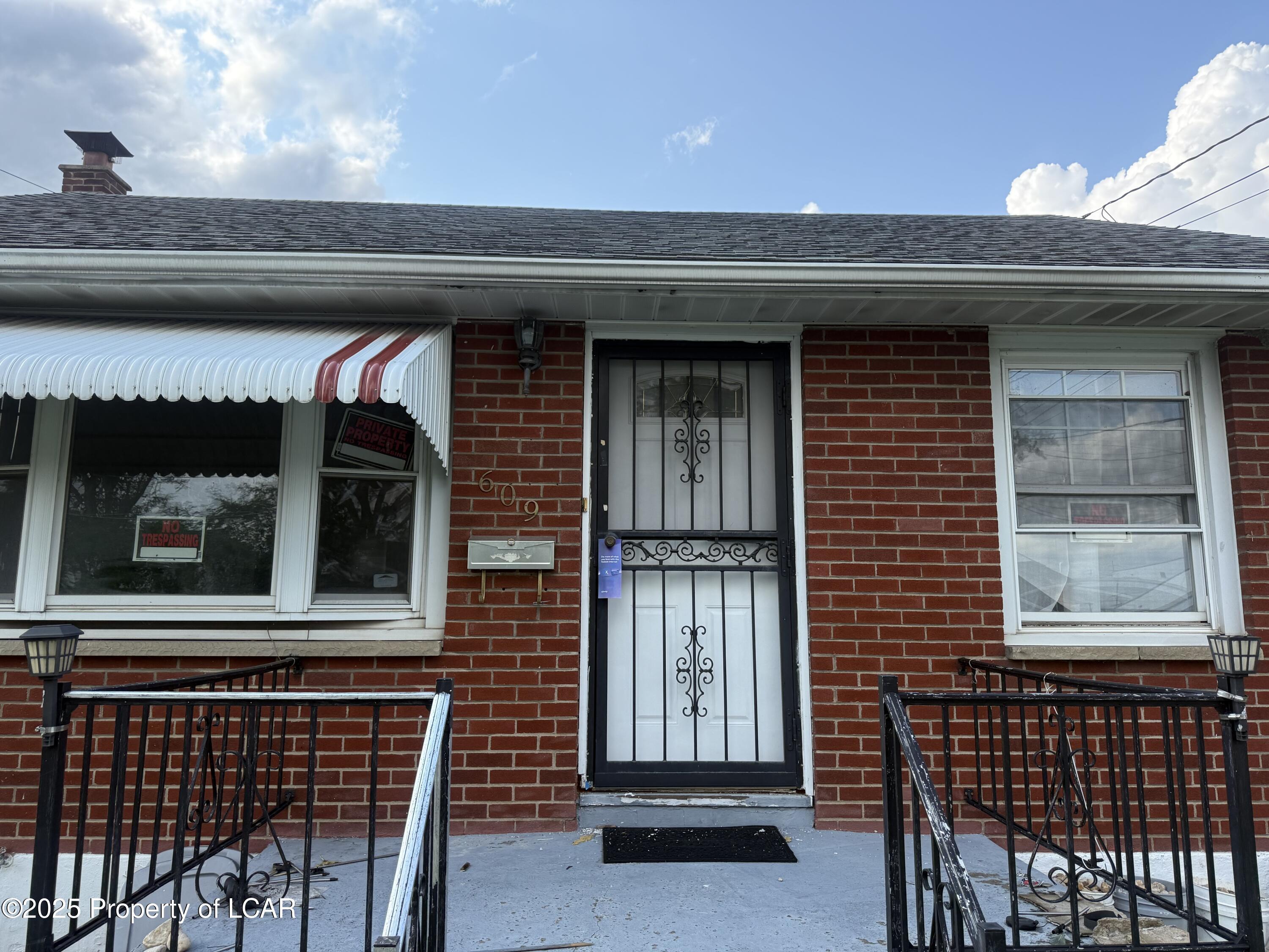 Property Photo: 609 8th Street PA 18603