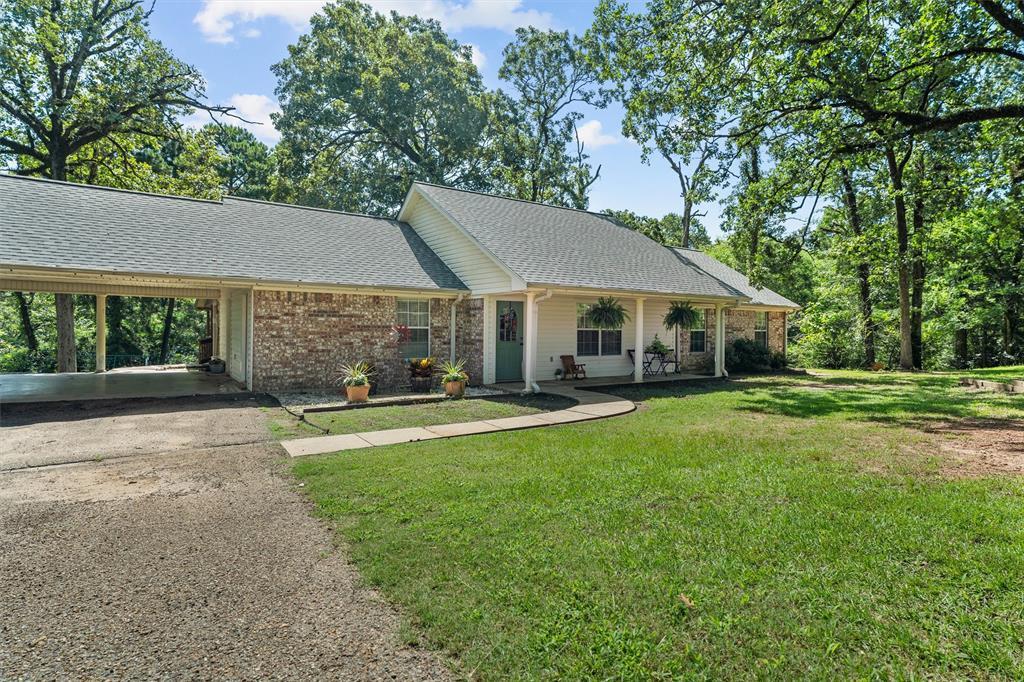 Property Photo:  176 Bending Oak  TX 75969 