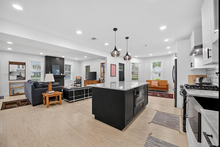 Property Photo:  39 Frost Lane  NY 12518 