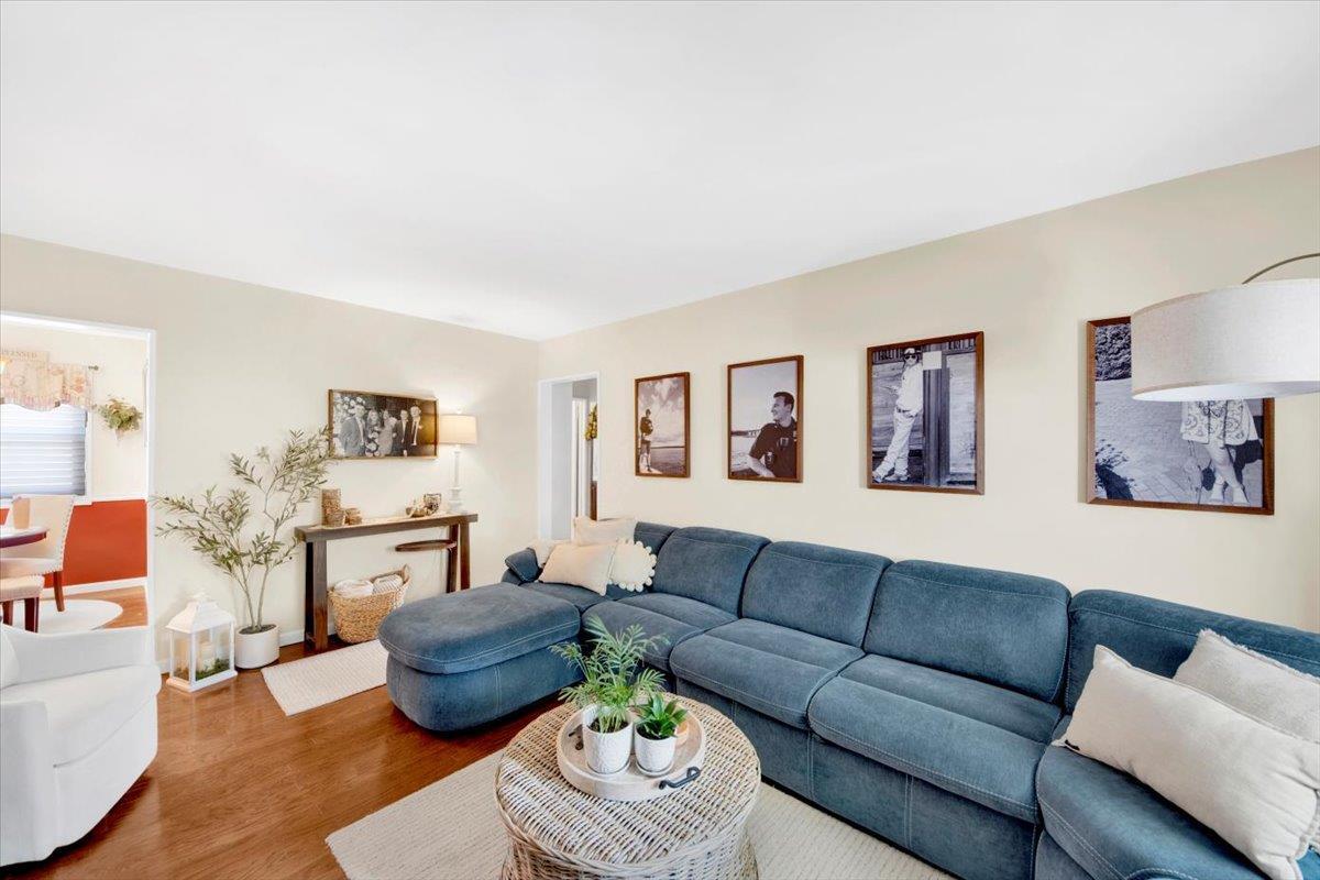 Property Photo:  15757 17th Avenue 6125  NY 11357 