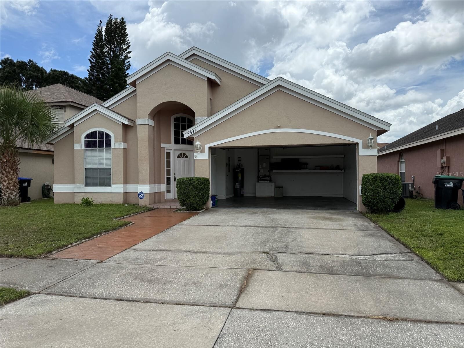 Property Photo:  12543 Newfield Drive  FL 32837 