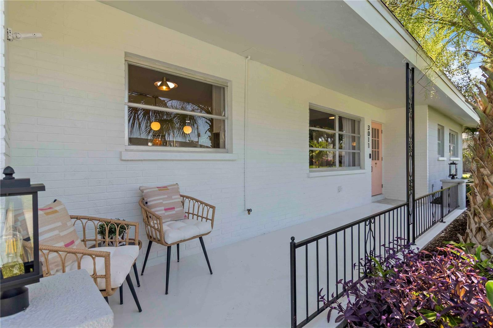 Property Photo: 3011 Bougainvillea Street FL 34239