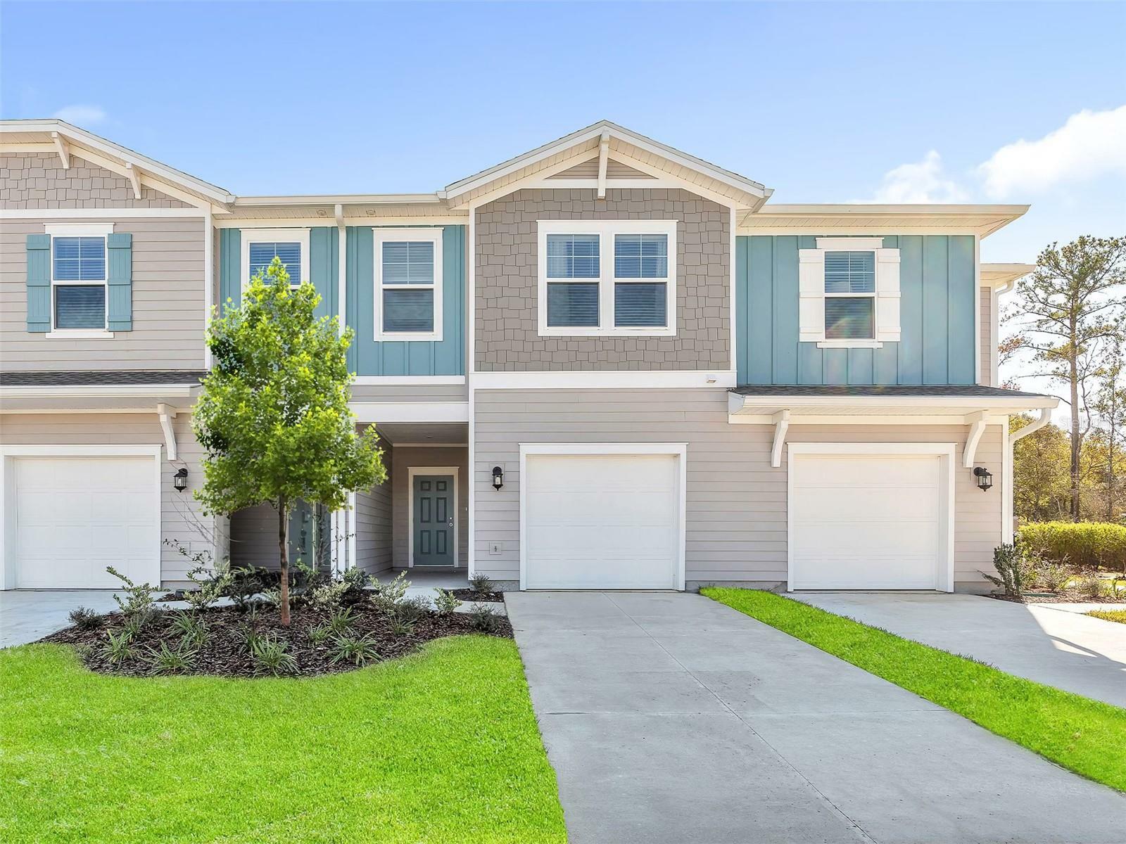 Property Photo: 1738 Pacifico Way FL 32211