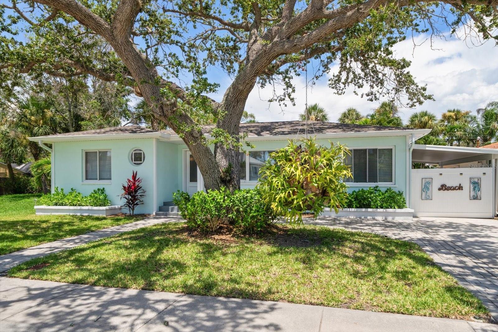 Property Photo: 745 Bruce Avenue FL 33767